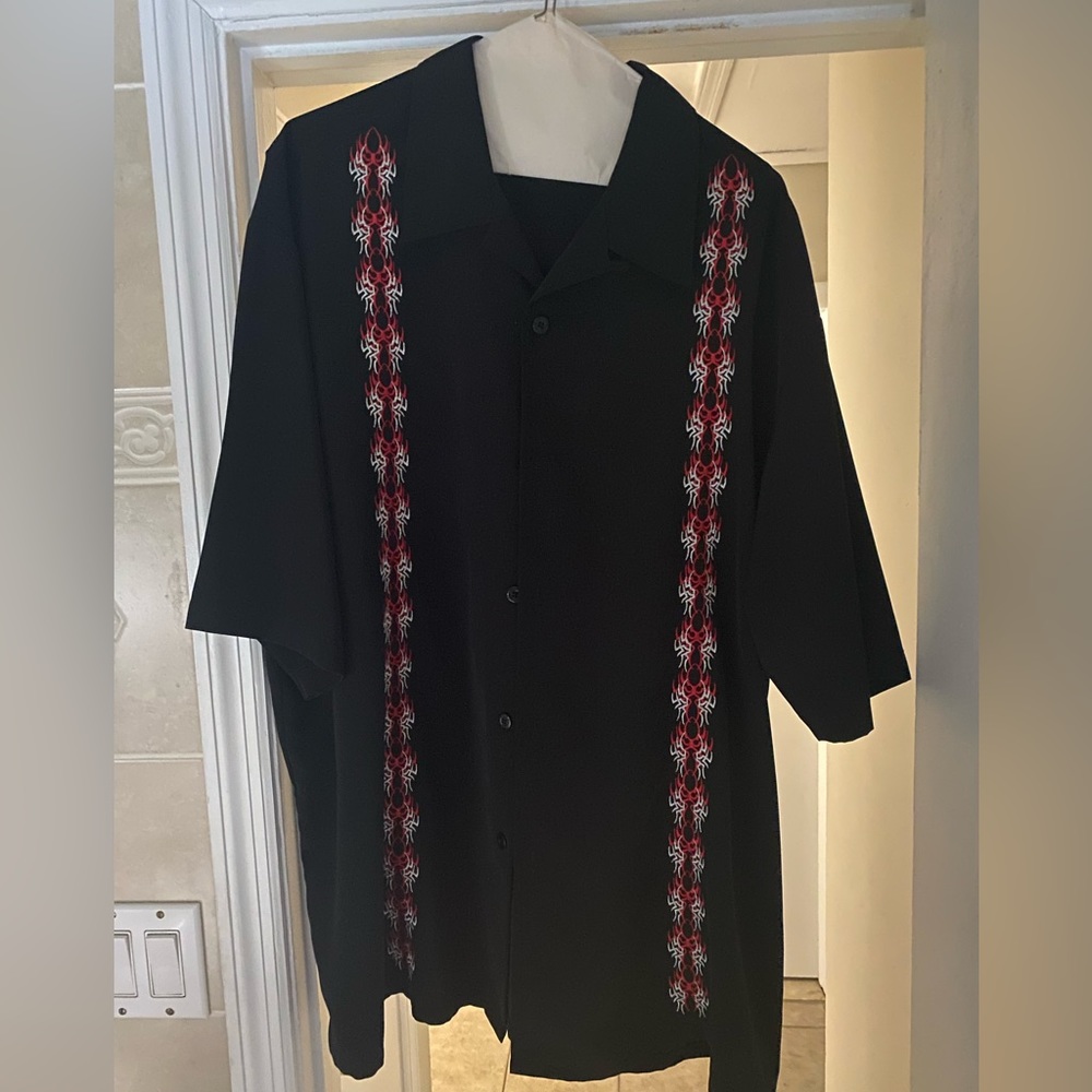 My loss your gain do 2 recent loss of weight I’m listing this barelyworn shirt